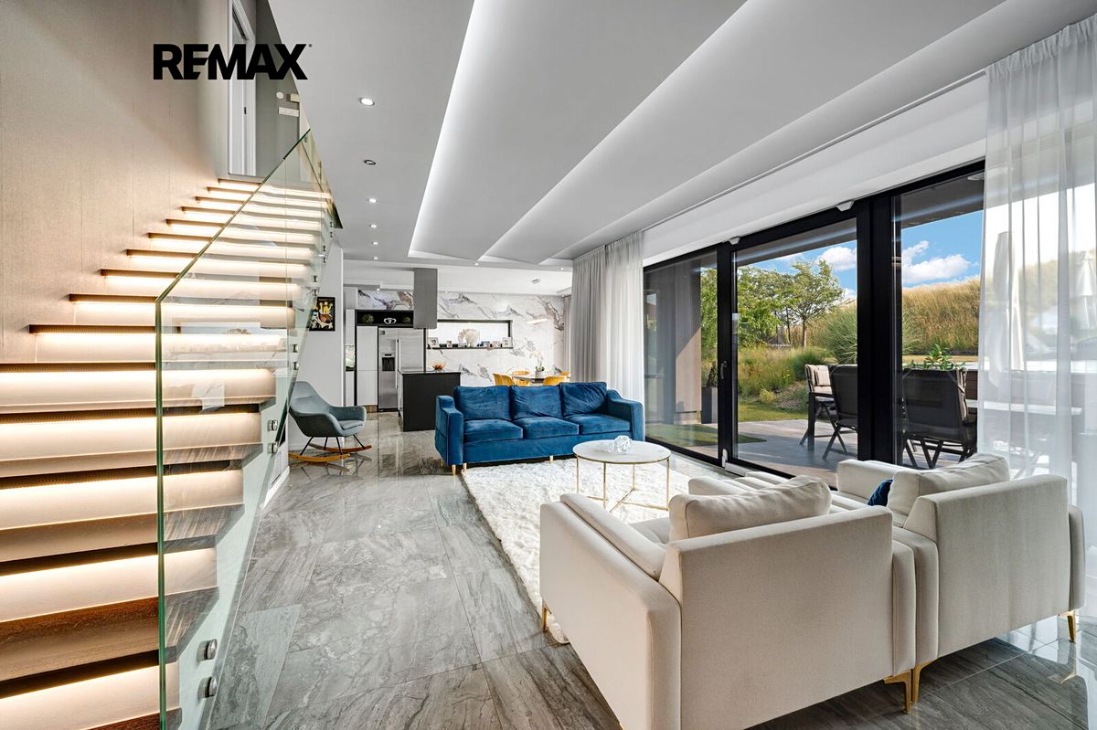 Prodej vily 191 m², pozemek 1465 m²